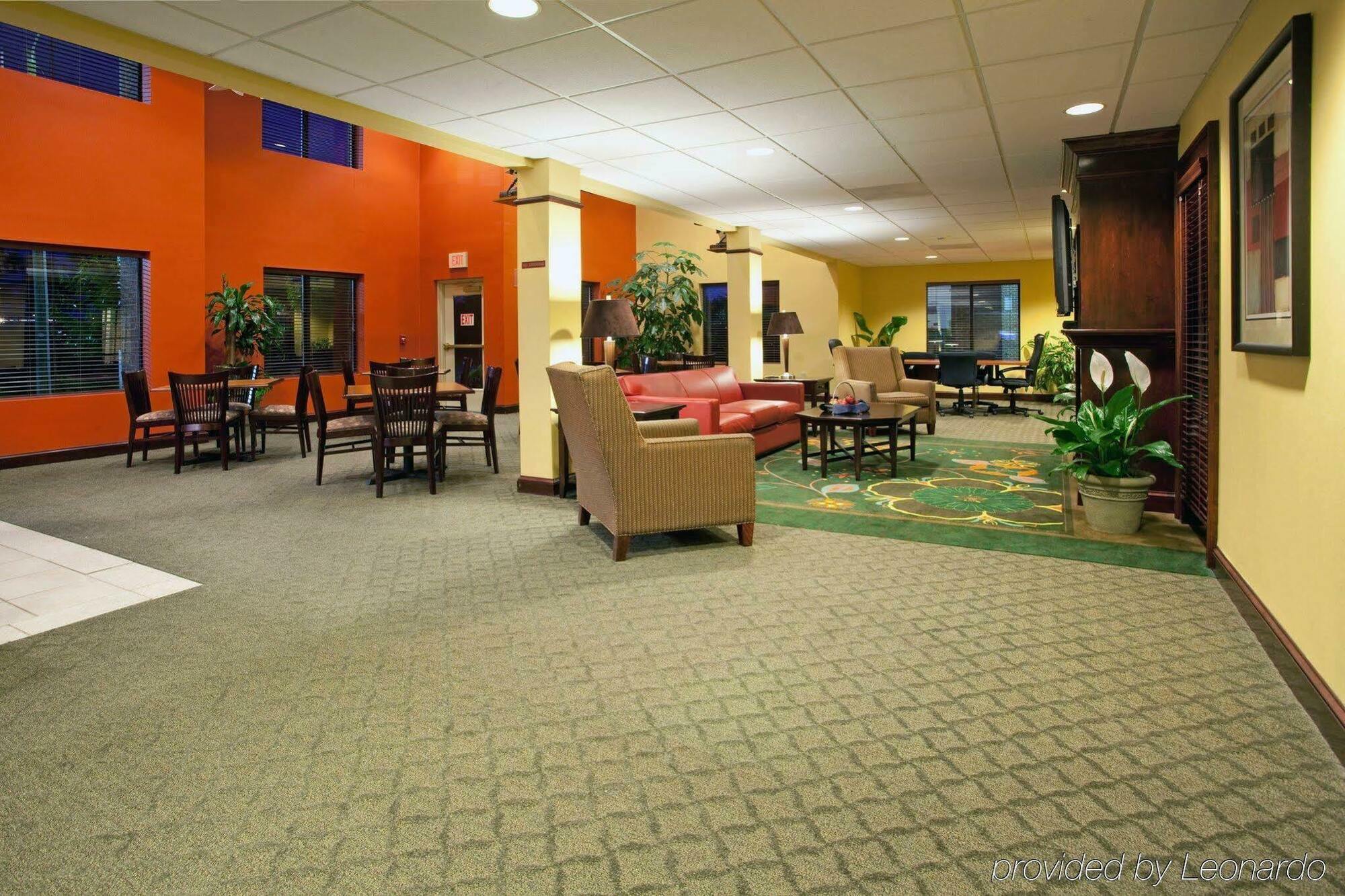 Holiday Inn Express Hotel & Suites Columbia-I-20 At Clemson Road By Ihg Экстерьер фото